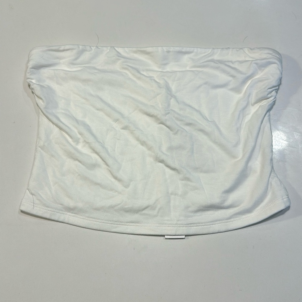 Gentle fawn tube top size small white 
New with tags